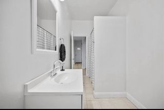 810 Hays St, Homestead, PA 15120