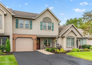 50 Rolling Ridge Dr, Milton, PA 17847