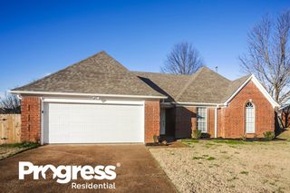 2250 Greencliff Dr, Southaven, MS 38672