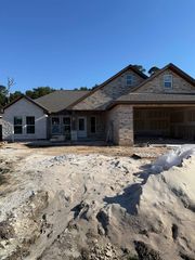 9165 Oak Dl, Beaumont, TX 77707