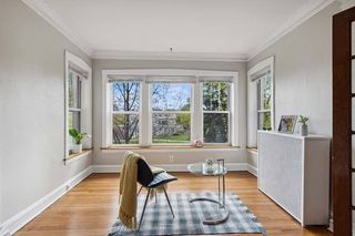 1000 & 1035 Pleasant St #35-2D, Oak Park, IL 60302