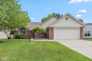 2715 Lucas Dr, Westfield, IN 46074