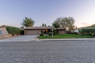 2812 Perfect Pl, Lancaster, CA 93536
