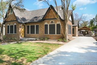 329 CLUB DR, San Antonio, TX 78201