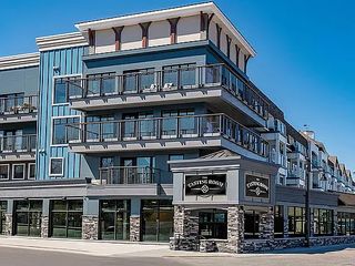 155 Garland St #326, Traverse City, MI 49684