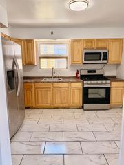 24 E  18th St #2, Bayonne, NJ 07002