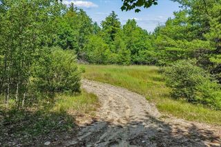 52 Mac Avenue, Newport, NH 03773