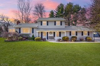67 Deer Hill Road, Lebanon, NJ 08833