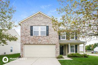 8026 Crackling Ln, Indianapolis, IN 46259
