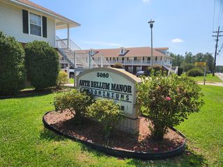 5080 Gautier Vancleave Rd #B9, Gautier, MS 39553
