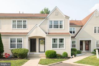111 E  Beechwood Ave #6, Oaklyn, NJ 08107