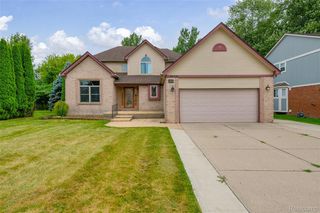 34276 Cherry Hill Ln, Chesterfield, MI 48047