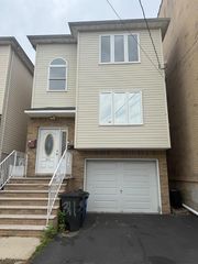 311 S  7th St #2, Elizabeth, NJ 07202