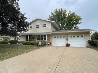 La Crescent, MN Homes For Sale & La Crescent, MN Real Estate | Trulia