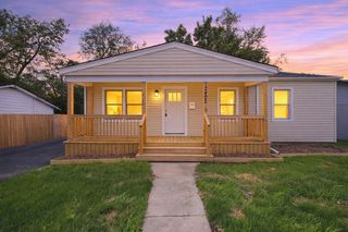 2402 E  Sauk Trl, Sauk Village, IL 60411