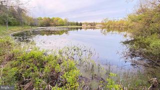 48 Yarnes Rd, Forest City, PA 18421