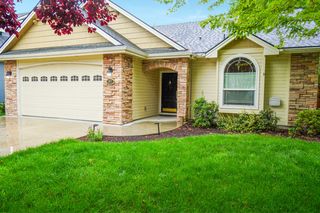 1917 W  Marten Creek Dr, Meridian, ID 83642