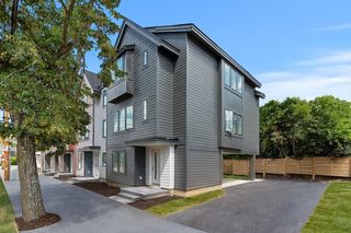 106 River St #18, West Newton, MA 02465