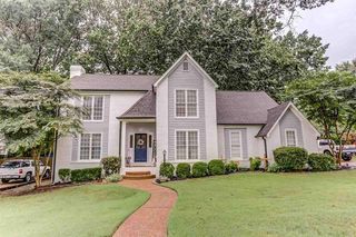 785 Royal Forest Dr, Collierville, TN 38017