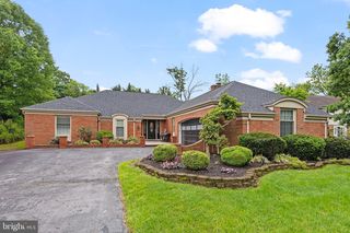 115 Oak Ridge Ln, Winchester, VA 22602