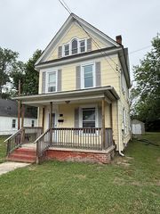 419 Oakley St, Cambridge, MD 21613