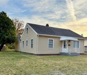 2524 McKinnie Ave, Fort Wayne, IN 46806