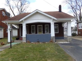 110 N  Crandon Ave, Niles, OH 44446