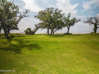 936 E  Beach Blvd, Long Beach, MS 39560