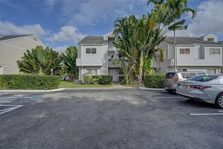 3409 NW 44th St #101, Oakland Park, FL 33309