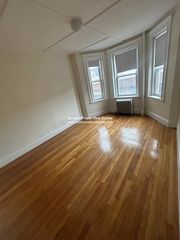 1111 Boylston St #23, Boston, MA 02215