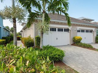 5766 Highbourne DR, Naples, FL 34113