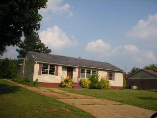 1002 N  Washington St, Tuscumbia, AL 35674