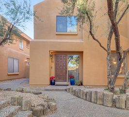 10 E  La Diosa Dr, Tempe, AZ 85282