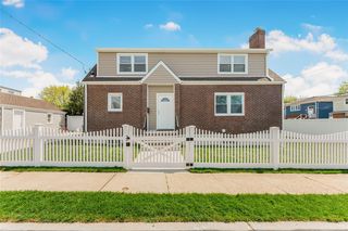 129 Terrace Avenue, Elmont, NY 11003