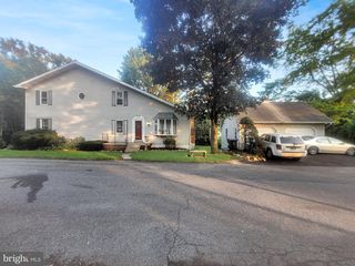 1710 Illingsworth St, Allentown, PA 18103
