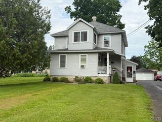 33 State St, Oneida, NY 13421