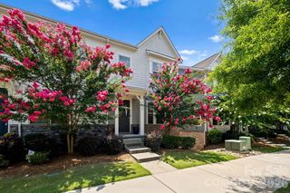 9432 Ainslie Downs St, Charlotte, NC 28273