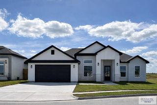 525 Oriole Dr, Los Fresnos, TX 78526