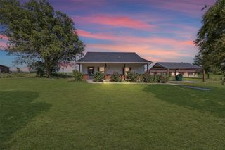 172 Edna Rd, Waxahachie, TX 75165