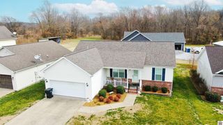 2330 Perkins Creek Dr, Paducah, KY 42001