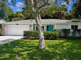 19 Banner Ln, Palm Coast, FL 32137