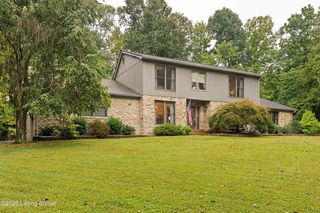 627 Maple Dr, Elizabethtown, KY 42701