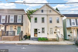 35 Union St, Westminster, MD 21157