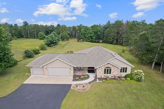 104 W  Kingsbury Dr, Necedah, WI 54646