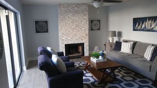 15330 E  Pond Woods Dr, Tampa, FL 33618