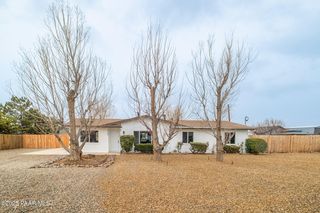 3749 N  Lynx Lake Dr, Prescott Valley, AZ 86314