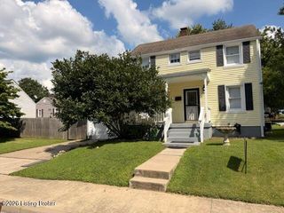 221 Poplar Dr, Elizabethtown, KY 42701