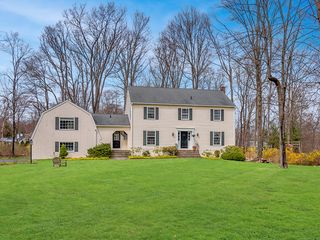3 Lincoln Lane, Ridgefield, CT 06877