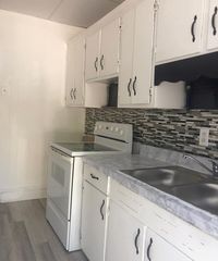 610 Henry St #2E, Eden, NC 27288