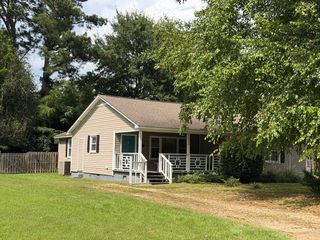 1308 Marshall St, Tupelo, MS 38804